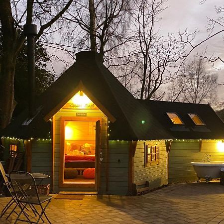 Cozy Carluke Lodge Retreat エクステリア 写真
